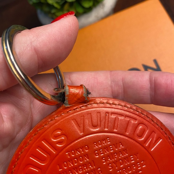 Louis Vuitton Orange Vernis Leather Trunks and Bags Keychain or Bag Charm - Picture 6 of 6